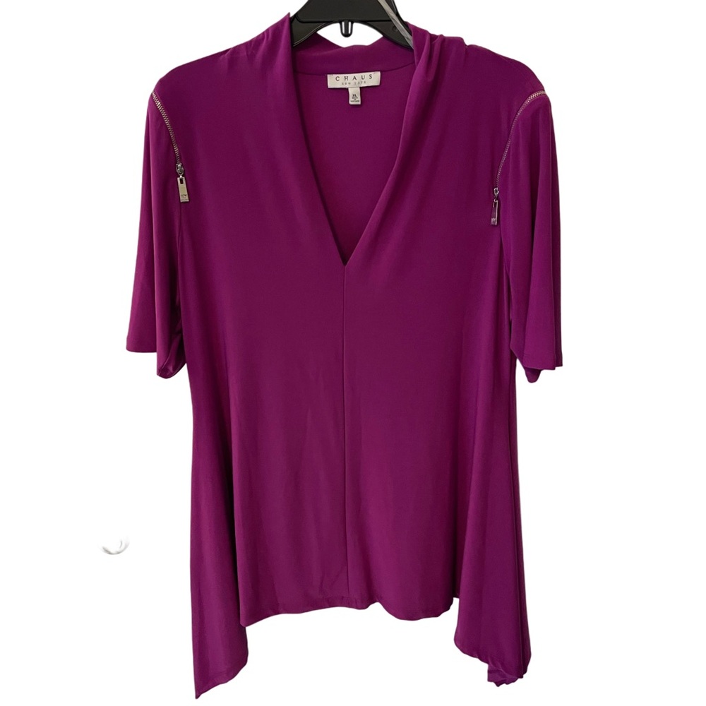 Chaus Asymmetrical Short Sleeve Blouse in fuschia‎ XL zippered shoulder accents